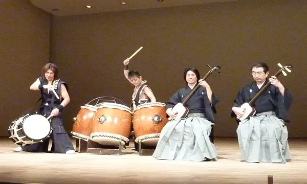 和楽器によるバンド編成
